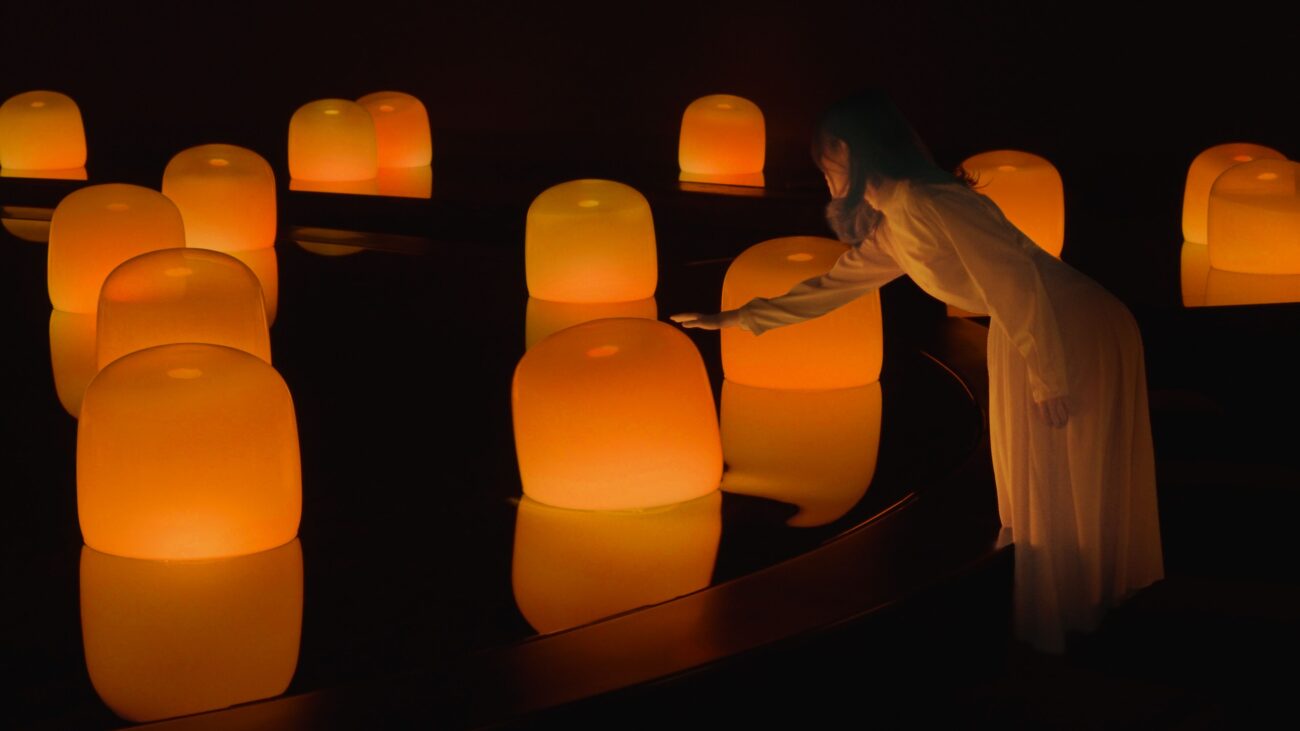 Derivative teamLab Phenomena Abu Dhabi Lamp Tea House 1